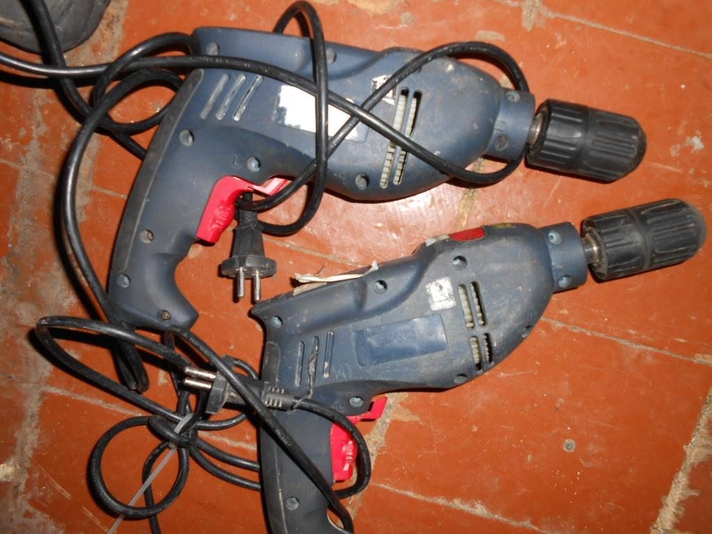 dve dreli na zapchasti ili pod remon s 1 grivny lot 8