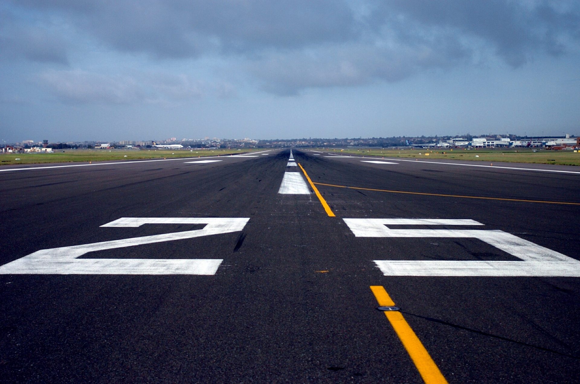 31 311072 airport runway high resolution