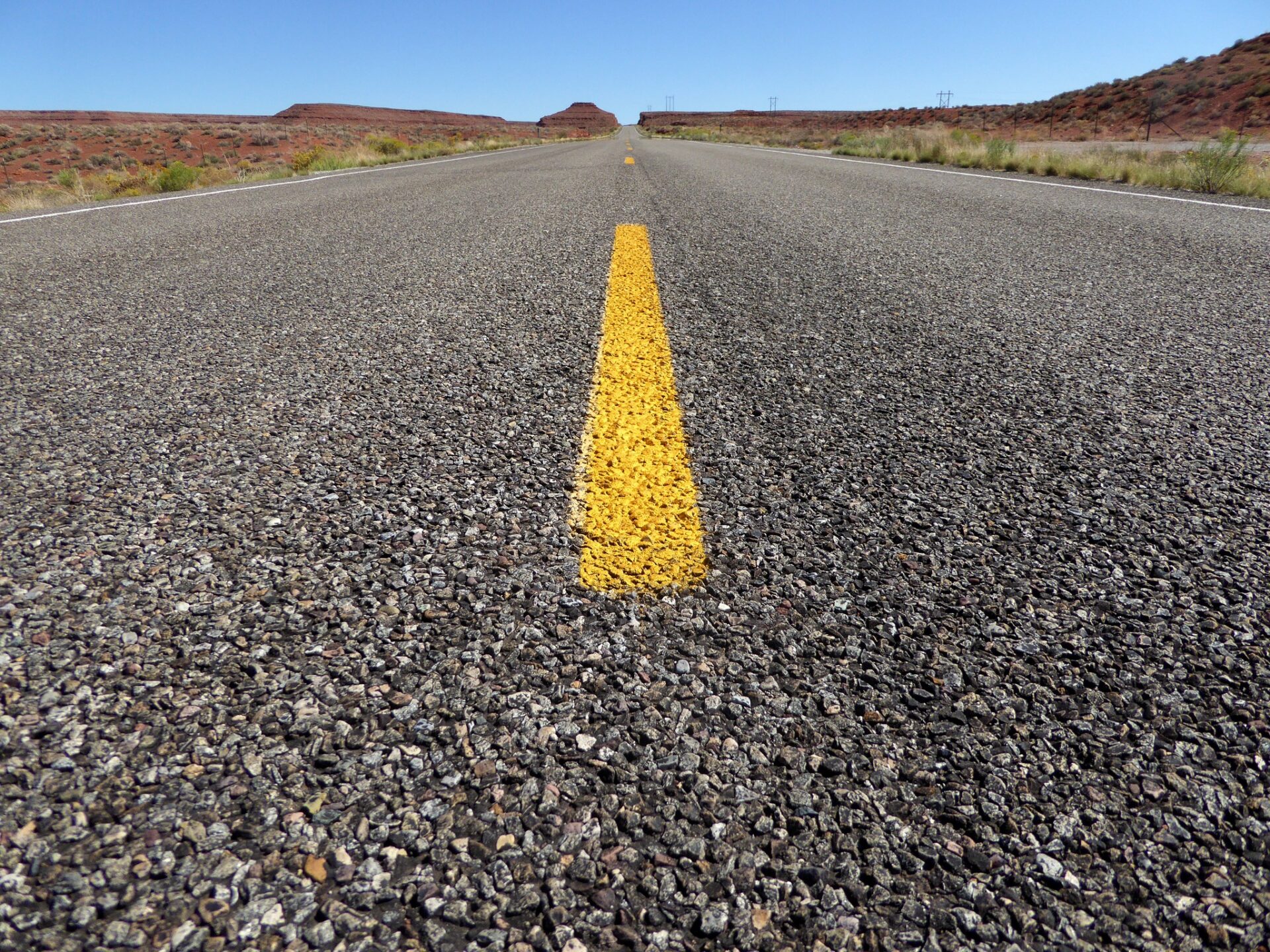 sand horizon road field desert highway stone asphalt usa soil agriculture gravel infrastructure utah just low angle shot central reservation road surface grass family 848046