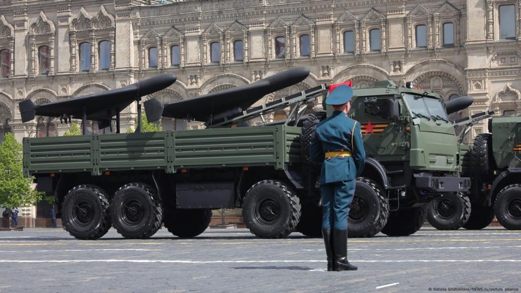 В ловушке: как африканки оказались на сборке дронов в РФ 6 72873297 906