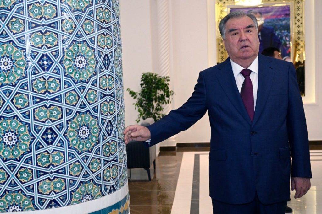 В Душанбе торжественно открыли новое здание Исламского института имени Имама Абу Ханифы 4 photo 2025 08 21 15 56 36