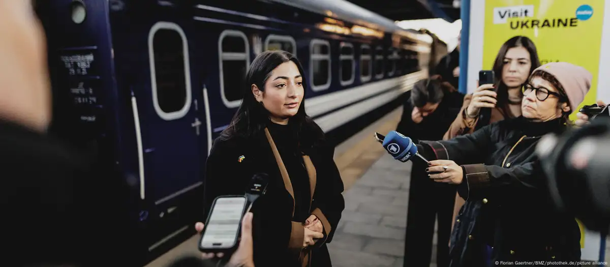 ФРГ продолжит помощь Украине в обороне, восстановлении и инвестициях 3 74557670 1004